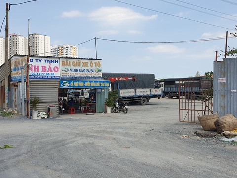 Công an Bình Tân phải báo cáo vụ chủ xe mất gần 13 triệu tiền gửi xe bị tạm giữ - Ảnh 3. Công an Bình Tân phải báo cáo vụ chủ xe mất gần 13 triệu tiền gửi xe bị tạm giữ - Ảnh 3.