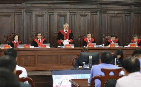 Chủ tọa phiên xử vụ Hồ Duy Hải: Không làm oan sai và không bỏ lọt tội phạm - Ảnh 1. Chủ tọa phiên xử vụ Hồ Duy Hải: Không làm oan sai và không bỏ lọt tội phạm - Ảnh 1.