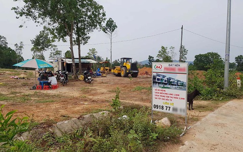 Buông lỏng quản lý, Phú Quốc bị băm nát vì phân lô tách thửa, giá đất bị đẩy lên gấp trăm lần - Ảnh 1. Buông lỏng quản lý, Phú Quốc bị băm nát vì phân lô tách thửa, giá đất bị đẩy lên gấp trăm lần - Ảnh 1.