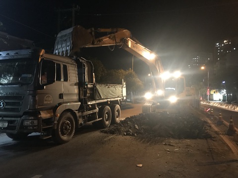Khởi công dự án xóa ngập nước dài 5 km đường Huỳnh Tấn Phát - Ảnh 1. Khởi công dự án xóa ngập nước dài 5 km đường Huỳnh Tấn Phát - Ảnh 1.
