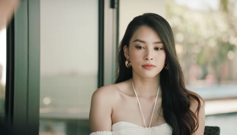 Erik ra MV về tình yêu không bền của người nổi tiếng: Em không sai, chúng ta sai - Ảnh 3. Erik ra MV về tình yêu không bền của người nổi tiếng: Em không sai, chúng ta sai - Ảnh 3.