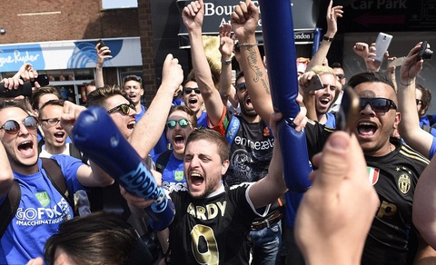 Ngày này năm xưa: Leicester City lên ngôi vô địch Premier League - Ảnh 5. Ngày này năm xưa: Leicester City lên ngôi vô địch Premier League - Ảnh 5.