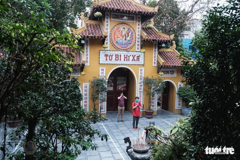 Gửi thông điệp nhân loại phải thức tỉnh dịp lễ Phật đản - Ảnh 7. Gửi thông điệp nhân loại phải thức tỉnh dịp lễ Phật đản - Ảnh 7.
