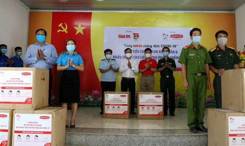 Báo Tuổi Trẻ hỗ trợ người dân và lực lượng biên phòng tại Tây Ninh chống COVID-19 - Ảnh 2. Báo Tuổi Trẻ hỗ trợ người dân và lực lượng biên phòng tại Tây Ninh chống COVID-19 - Ảnh 2.