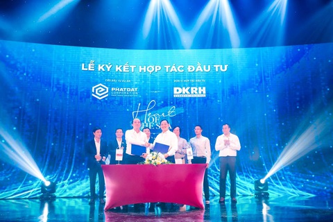 Cái bắt tay chiến lược của Phát Đạt và Danh Khôi tại Kỳ Co Gateway - Ảnh 1. Cái bắt tay chiến lược của Phát Đạt và Danh Khôi tại Kỳ Co Gateway - Ảnh 1.