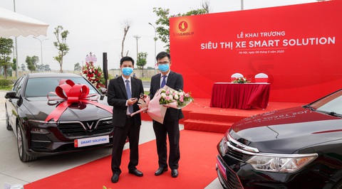VinFast bất ngờ cho khách hàng đổi xe cũ lấy xe mới - Ảnh 1. VinFast bất ngờ cho khách hàng đổi xe cũ lấy xe mới - Ảnh 1.