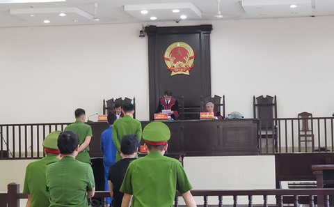 Tuyên y án 7 năm tù nam sinh bị tố hiếp dâm ‘bạn gái’ - Ảnh 1. Tuyên y án 7 năm tù nam sinh bị tố hiếp dâm ‘bạn gái’ - Ảnh 1.
