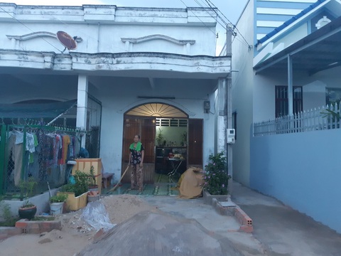 Cho rằng vô cớ bị xúc phạm, 1 người dân kiện phó chủ tịch thị trấn ra tòa - Ảnh 1. Cho rằng vô cớ bị xúc phạm, 1 người dân kiện phó chủ tịch thị trấn ra tòa - Ảnh 1.