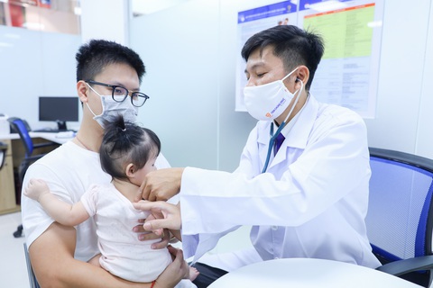 Khai trương trung tâm tiêm chủng VNVC Trung Sơn - Ảnh 2. Khai trương trung tâm tiêm chủng VNVC Trung Sơn - Ảnh 2.