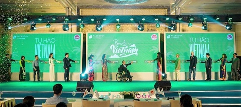 TS. Rafael Frankel của Facebook: ‘Lần nào đất nước này cũng làm tôi bất ngờ?’ - Ảnh 1. TS. Rafael Frankel của Facebook: ‘Lần nào đất nước này cũng làm tôi bất ngờ?’ - Ảnh 1.