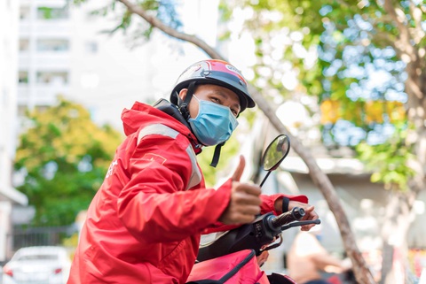 Phía sau những chuyến xe công nghệ về đêm - Ảnh 2. Phía sau những chuyến xe công nghệ về đêm - Ảnh 2.