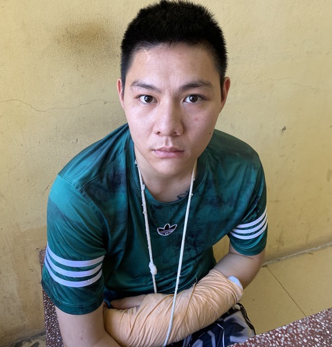 Bắt giữ nghi phạm cướp tiệm vàng ở TP Thanh Hóa - Ảnh 1. Bắt giữ nghi phạm cướp tiệm vàng ở TP Thanh Hóa - Ảnh 1.