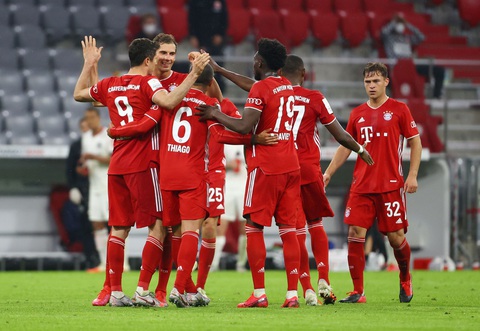 VAR nổ đúng lúc, Bayern Munich hạ Frankfurt vào chung kết Cúp quốc gia Đức - Ảnh 3. VAR nổ đúng lúc, Bayern Munich hạ Frankfurt vào chung kết Cúp quốc gia Đức - Ảnh 3.