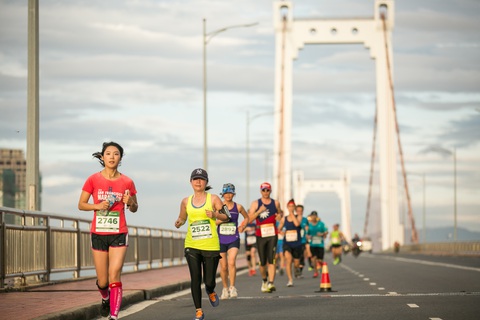 Giải marathon quốc tế Đà Nẵng 2020 lan tỏa thông điệp Việt Nam có thể - Ảnh 1. Giải marathon quốc tế Đà Nẵng 2020 lan tỏa thông điệp Việt Nam có thể - Ảnh 1.