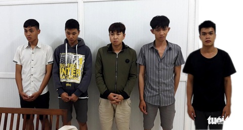 Bắt nhóm thanh niên đánh người đến gãy tay chân, bất tỉnh - Ảnh 1. Bắt nhóm thanh niên đánh người đến gãy tay chân, bất tỉnh - Ảnh 1.