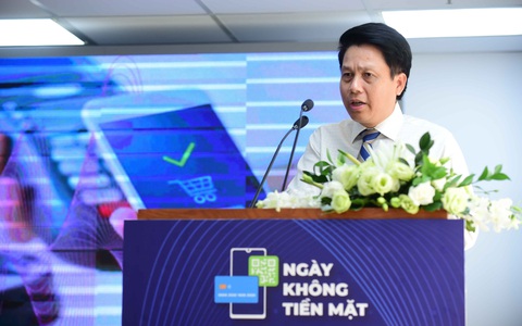 Thanh toán qua ĐTDĐ tăng ấn tượng - Ảnh 1. Thanh toán qua ĐTDĐ tăng ấn tượng - Ảnh 1.