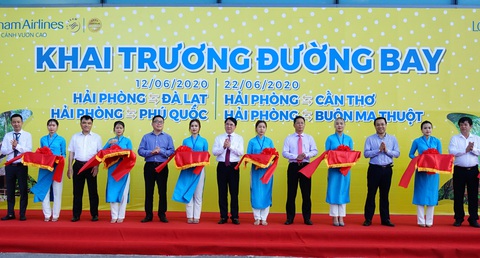 Vietnam Airlines muốn vay 12.000 tỉ để vượt qua dịch, không xin ngân sách - Ảnh 1. Vietnam Airlines muốn vay 12.000 tỉ để vượt qua dịch, không xin ngân sách - Ảnh 1.