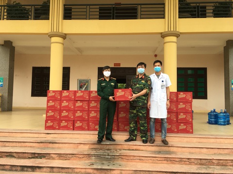 Cơn sốt từ chiếc bánh Karo trứng tươi chà bông - Ảnh 3. Cơn sốt từ chiếc bánh Karo trứng tươi chà bông - Ảnh 3.