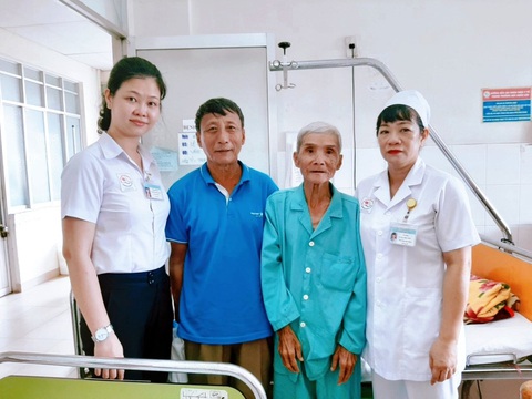 Cuộc tìm kiếm thân nhân cho bệnh nhân đi lạc 12 năm - Ảnh 1. Cuộc tìm kiếm thân nhân cho bệnh nhân đi lạc 12 năm - Ảnh 1.