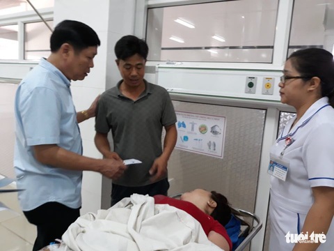 Xe tải lao vô chợ: Chúng tôi nghe cái ào, rồi người chết, bị thương nằm la liệt - Ảnh 4. Xe tải lao vô chợ: Chúng tôi nghe cái ào, rồi người chết, bị thương nằm la liệt - Ảnh 4.