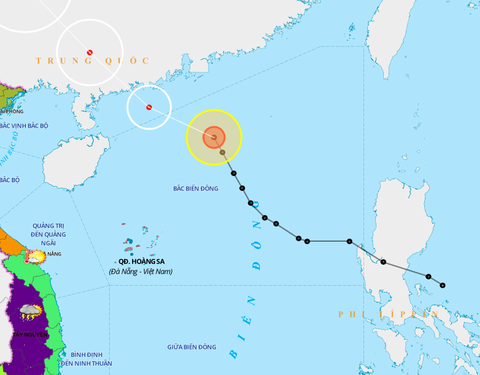 Bão số 1 cách Hoàng Sa 460km, mưa gió, lũ có thể gây ngập ở Hà Nội - Ảnh 1. Bão số 1 cách Hoàng Sa 460km, mưa gió, lũ có thể gây ngập ở Hà Nội - Ảnh 1.