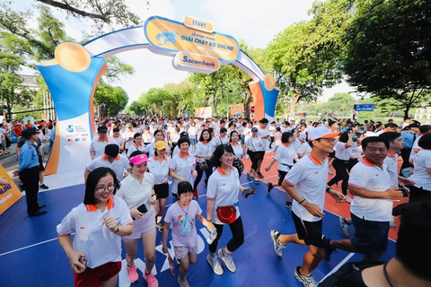 Giải chạy bộ hưởng ứng ngày không tiền mặt 2020: Ngày đầu háo hức - Ảnh 13. Giải chạy bộ hưởng ứng ngày không tiền mặt 2020: Ngày đầu háo hức - Ảnh 13.