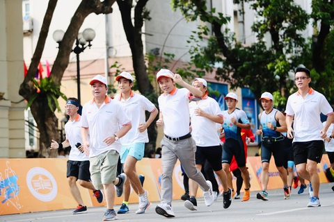 Giải chạy bộ hưởng ứng ngày không tiền mặt 2020: Ngày đầu háo hức - Ảnh 9. Giải chạy bộ hưởng ứng ngày không tiền mặt 2020: Ngày đầu háo hức - Ảnh 9.