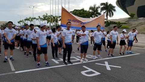 Giải chạy bộ hưởng ứng ngày không tiền mặt 2020: Ngày đầu háo hức - Ảnh 41. Giải chạy bộ hưởng ứng ngày không tiền mặt 2020: Ngày đầu háo hức - Ảnh 41.