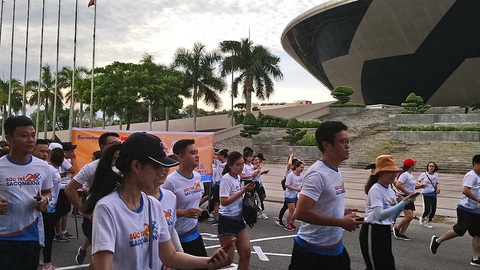 Giải chạy bộ hưởng ứng ngày không tiền mặt 2020: Ngày đầu háo hức - Ảnh 42. Giải chạy bộ hưởng ứng ngày không tiền mặt 2020: Ngày đầu háo hức - Ảnh 42.