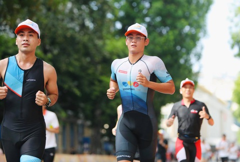 Giải chạy bộ hưởng ứng ngày không tiền mặt 2020: Ngày đầu háo hức - Ảnh 5. Giải chạy bộ hưởng ứng ngày không tiền mặt 2020: Ngày đầu háo hức - Ảnh 5.