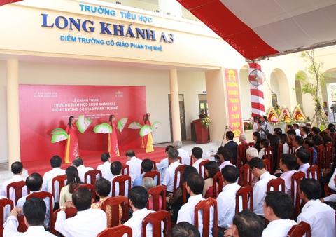 Khánh thành trường tiểu học Long Khánh A3 - Điểm trường cô giáo Phan Thị Nhế - Ảnh 1. Khánh thành trường tiểu học Long Khánh A3 - Điểm trường cô giáo Phan Thị Nhế - Ảnh 1.