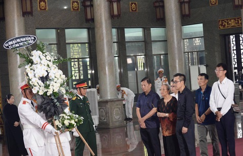 Cúi đầu vĩnh biệt một huyền thoại của ngành tình báo cách mạng Việt Nam - Ảnh 3. Cúi đầu vĩnh biệt một huyền thoại của ngành tình báo cách mạng Việt Nam - Ảnh 3.