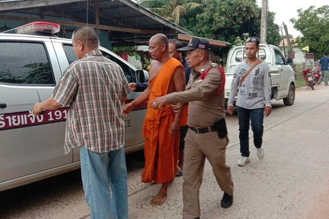 Nhà sư rượt đâm chết một bà bầu nghi ngoại tình và tống tiền nhà sư - Ảnh 1. Nhà sư rượt đâm chết một bà bầu nghi ngoại tình và tống tiền nhà sư - Ảnh 1.