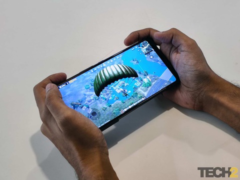 Thiếu niên 17 tuổi kiện chính quyền ban hành quy định cấm chơi game - Ảnh 1. Thiếu niên 17 tuổi kiện chính quyền ban hành quy định cấm chơi game - Ảnh 1.