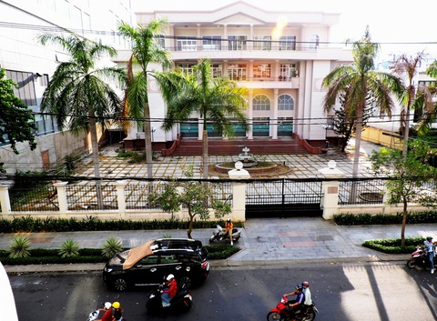 2 khu Kho bạc đẹp như mơ rộng mấy ngàn m2 bỏ hoang trên đất vàng - Ảnh 2. 2 khu Kho bạc đẹp như mơ rộng mấy ngàn m2 bỏ hoang trên đất vàng - Ảnh 2.