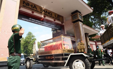 Đưa tiễn nhà tình báo huyền thoại Trần Quốc Hương về nơi an nghỉ - Ảnh 7. Đưa tiễn nhà tình báo huyền thoại Trần Quốc Hương về nơi an nghỉ - Ảnh 7.