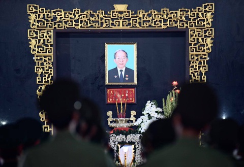 Đưa tiễn nhà tình báo huyền thoại Trần Quốc Hương về nơi an nghỉ - Ảnh 5. Đưa tiễn nhà tình báo huyền thoại Trần Quốc Hương về nơi an nghỉ - Ảnh 5.