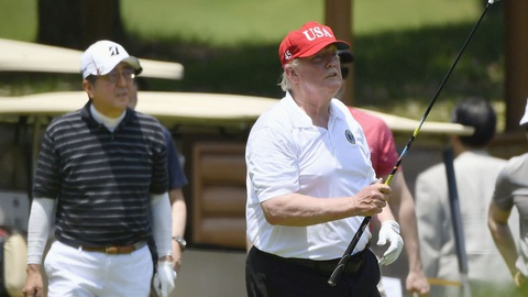 Sân golf của ông Trump xin hoãn tiền thuê đất - Ảnh 1. Sân golf của ông Trump xin hoãn tiền thuê đất - Ảnh 1.