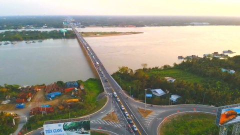 Cầu Rạch Miễu 2 là công trình cấp bách của ngành giao thông - Ảnh 2. Cầu Rạch Miễu 2 là công trình cấp bách của ngành giao thông - Ảnh 2.