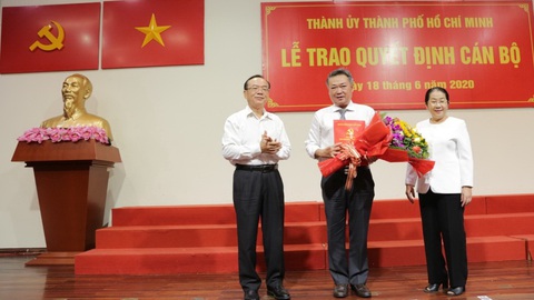 Ông Phạm Quốc Bảo giữ chức bí thư Đảng ủy Tổng công ty Điện lực TP.HCM - Ảnh 1. Ông Phạm Quốc Bảo giữ chức bí thư Đảng ủy Tổng công ty Điện lực TP.HCM - Ảnh 1.