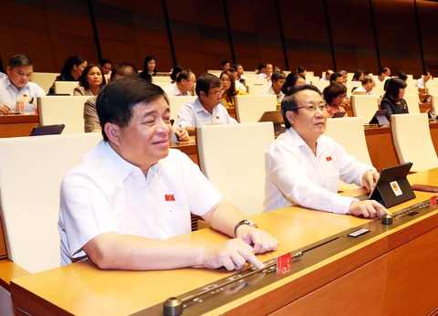 Chuyển 3 dự án cao tốc Bắc - Nam phía Đông sang đầu tư công, thêm 23.461 tỉ vốn ngân sách - Ảnh 1. Chuyển 3 dự án cao tốc Bắc - Nam phía Đông sang đầu tư công, thêm 23.461 tỉ vốn ngân sách - Ảnh 1.