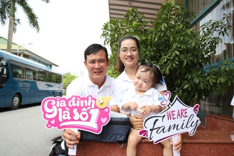 Phó chủ tịch nước: Xây dựng tế bào gia đình thật tốt, hạnh phúc, hòa thuận - Ảnh 1. Phó chủ tịch nước: Xây dựng tế bào gia đình thật tốt, hạnh phúc, hòa thuận - Ảnh 1.
