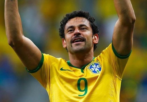 Cựu tuyển thủ Brazil đạp xe 600km để… ra mắt đội bóng - Ảnh 1. Cựu tuyển thủ Brazil đạp xe 600km để… ra mắt đội bóng - Ảnh 1.