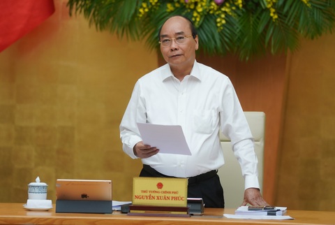 Thủ tướng: Cần giải quyết căn cơ vấn đề giá thịt heo - Ảnh 1.