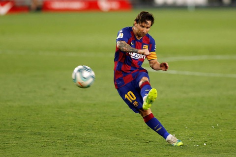 Barca bị Sevilla cầm hòa, Messi suýt đánh nhau trên sân - Ảnh 2. Barca bị Sevilla cầm hòa, Messi suýt đánh nhau trên sân - Ảnh 2.