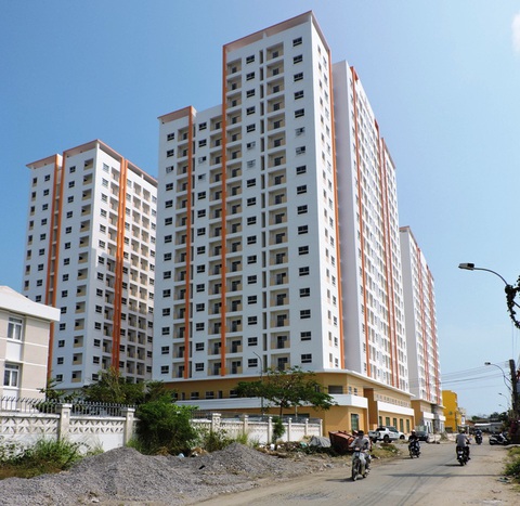 Không được thu tiền trái luật đối với người dân thuê nhà ở xã hội Hoàng Quân - Ảnh 1. Không được thu tiền trái luật đối với người dân thuê nhà ở xã hội Hoàng Quân - Ảnh 1.