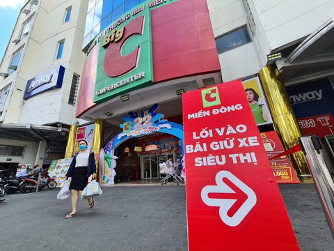 Big C Miền Đông tháo bảng đóng cửa, chưa trả mặt bằng - Ảnh 1. Big C Miền Đông tháo bảng đóng cửa, chưa trả mặt bằng - Ảnh 1.