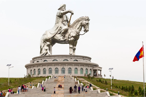 Dân Mông Cổ tự hào có ít ca mắc COVID-19 nhờ sự che chở của Thành Cát Tư Hãn - Ảnh 1. Dân Mông Cổ tự hào có ít ca mắc COVID-19 nhờ sự che chở của Thành Cát Tư Hãn - Ảnh 1.