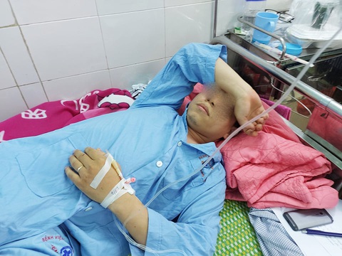 1 cán bộ đón con bị đánh đổ máu sau khi gửi tố cáo lên Thành ủy Thái Bình - Ảnh 2. 1 cán bộ đón con bị đánh đổ máu sau khi gửi tố cáo lên Thành ủy Thái Bình - Ảnh 2.