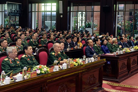 Thủ tướng: Ở đâu nhân dân gặp khó, ở đó có bộ đội giúp dân - Ảnh 2. Thủ tướng: Ở đâu nhân dân gặp khó, ở đó có bộ đội giúp dân - Ảnh 2.